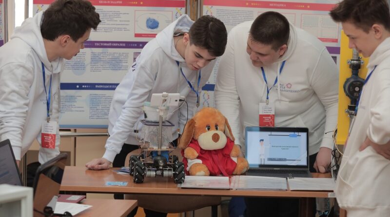 Астраханские школьники в лидерах по числу проектов на V Детском научном конкурсе 